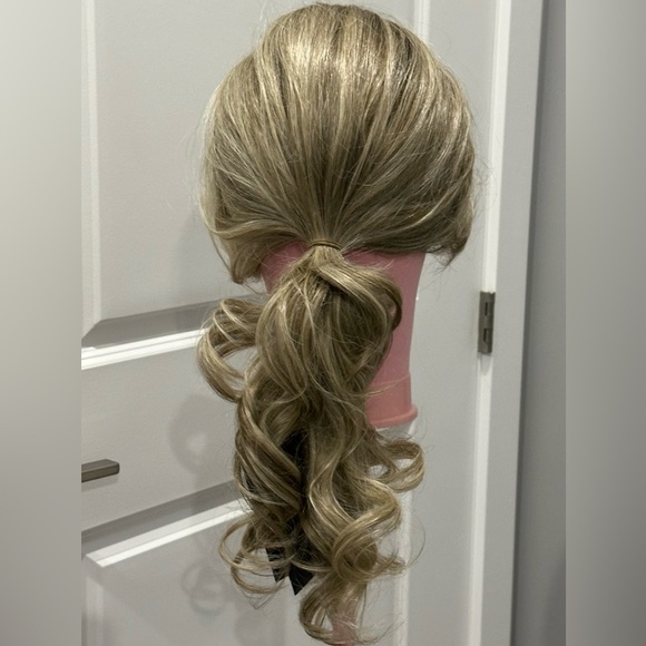 Belle Tress Pure Honey Wig In Rootbeer Float Blonde! Long Cascading Curls - Picture 3 of 7
